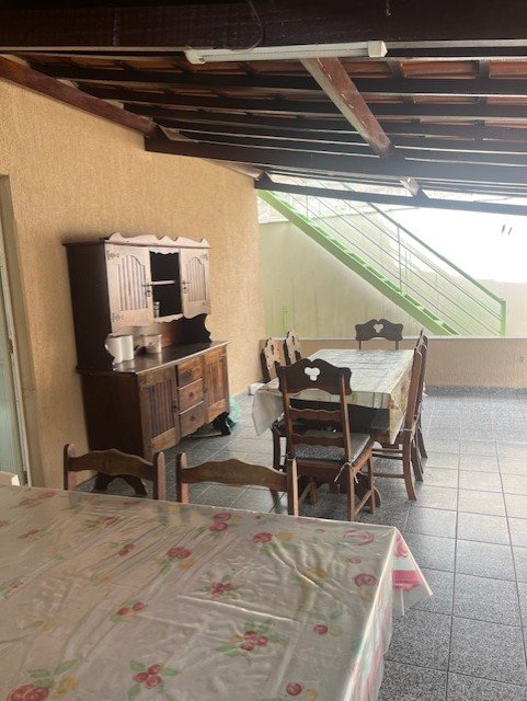 CASA À VENDA NO BAIRRO SANTO ANTÔNIO