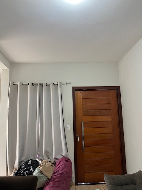 CASA À VENDA NO BAIRRO PINHEIROS